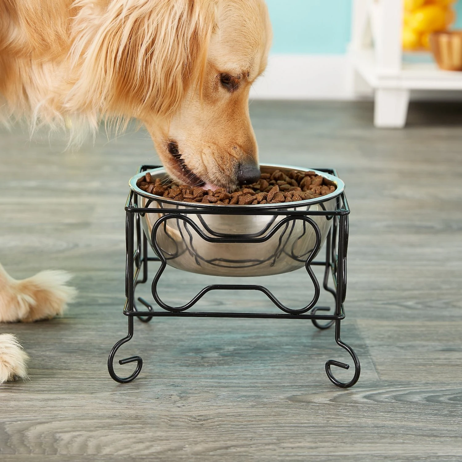 YML Wrought Iron Stand With Stainless Steel Dog Bowl 5 YML Wrought Iron Stand With Stainless Steel Dog Bowl - Image 3
