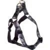 Boulevard Camo Dog Harness -Blue Buffalo Shop 299639 MAIN. AC SS1800 V1623361698