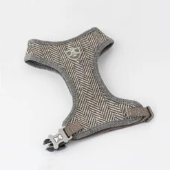 HUGO & HUDSON Herringbone Tweed Dog Harness 18 HUGO & HUDSON Herringbone Tweed Dog Harness -Blue Buffalo Shop 643630 PT7. AC SS1800 V1663714104