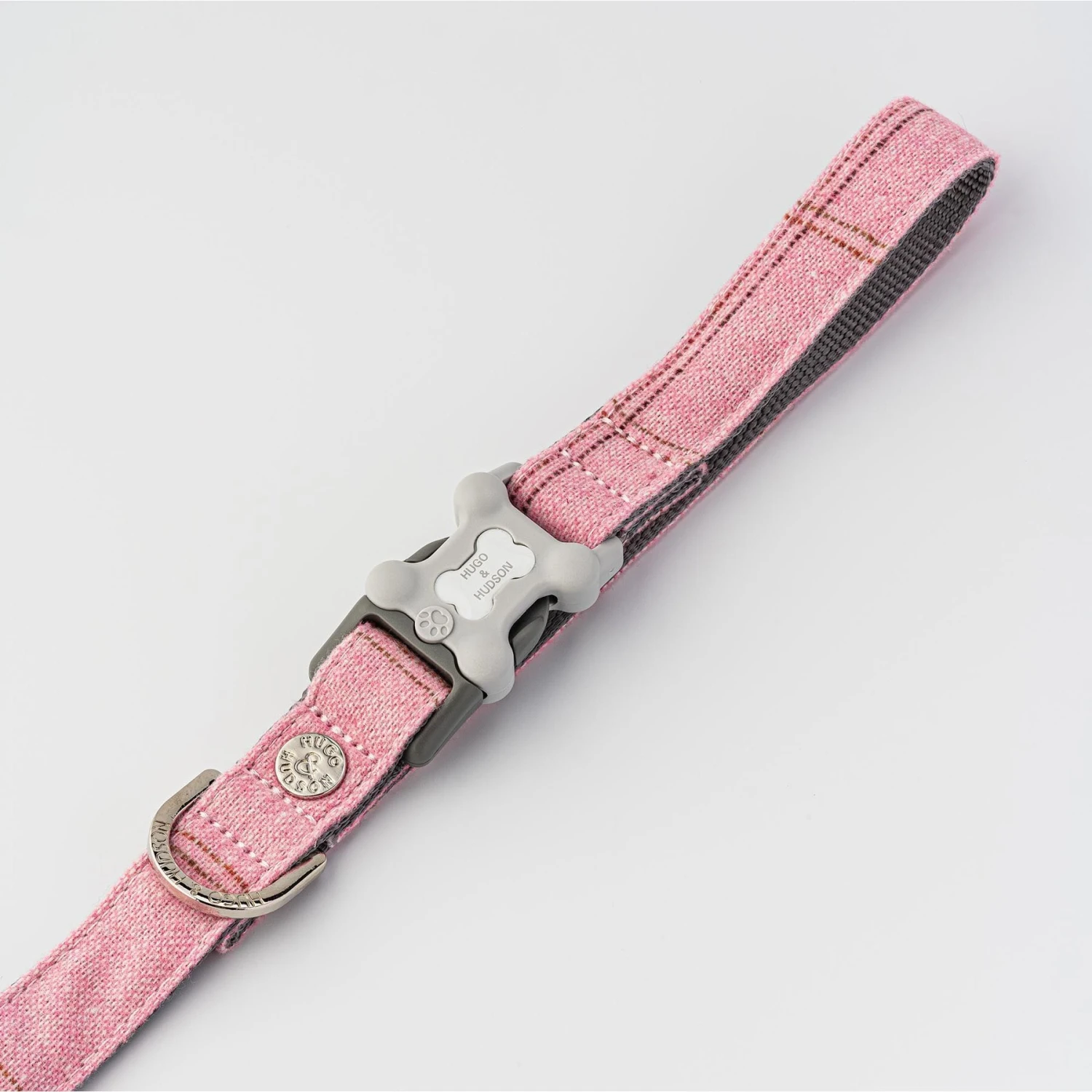 HUGO & HUDSON Checked Tweed Dog Leash 6 HUGO & HUDSON Checked Tweed Dog Leash - Image 4