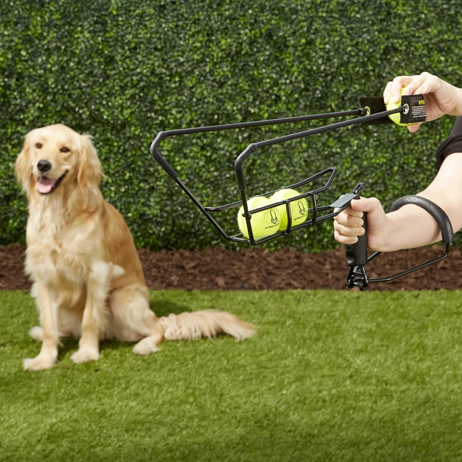 Hyper Pet Launcher Dog Toy 9 Hyper Pet Launcher Dog Toy - Image 7