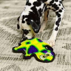 Outward Hound Invincibles Geckos Squeak Dog Toy -Blue Buffalo Shop 85910 PT4. AC SS1800 V1636517596