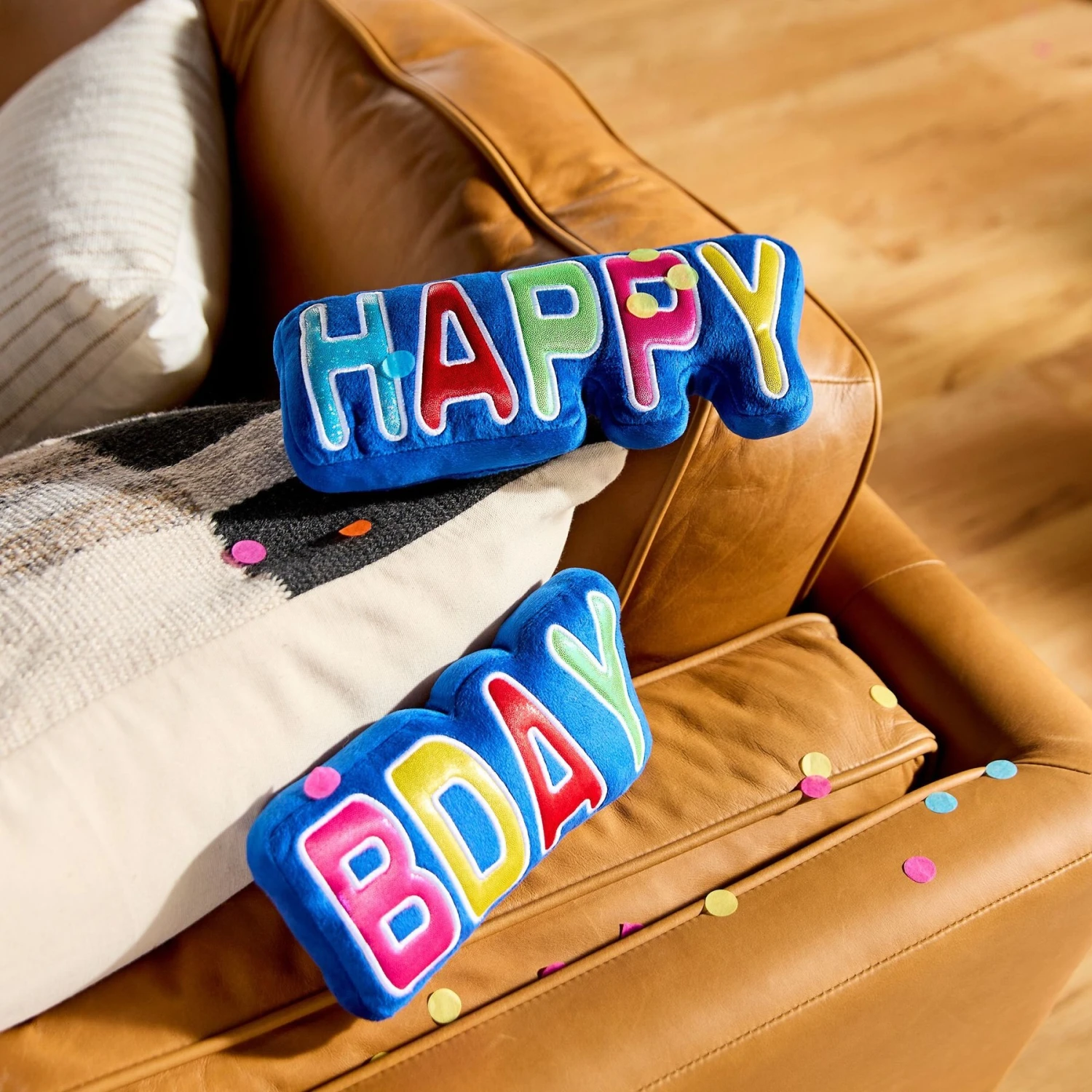 Goody Box Birthday Dog Toys & Treats & Pooch Creamery Peanut Butter Flavor Ice Cream Mix Dog Treat, 5.25-oz Cup 6 Goody Box Birthday Dog Toys & Treats & Pooch Creamery Peanut Butter Flavor Ice Cream Mix Dog Treat, 5.25-oz Cup - Image 4