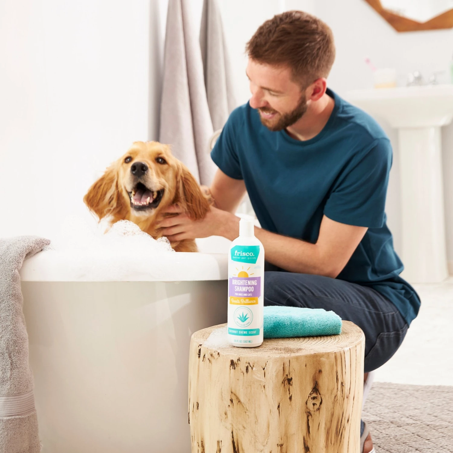 Frisco Brightening Cat & Dog Shampoo With Aloe 5 Frisco Brightening Cat & Dog Shampoo With Aloe - Image 3