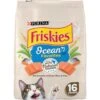 Friskies Ocean Favorites With Natural Salmon Dry Cat Food 2 Friskies Ocean Favorites With Natural Salmon Dry Cat Food -Blue Buffalo Shop 215380 MAIN. AC SS1800 V1700159958