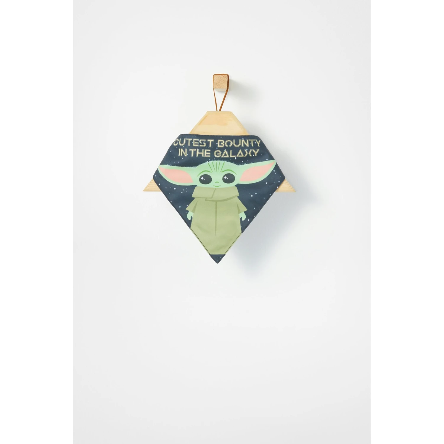 STAR WARS THE MANDALORIAN GROGU "Cutest Bounty" Reversible Dog & Cat Bandana 6 STAR WARS THE MANDALORIAN GROGU "Cutest Bounty" Reversible Dog & Cat Bandana - Image 4