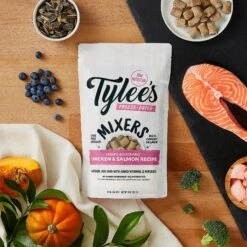 Tylee's Freeze-Dried Mixers For Dogs, Chicken & Salmon Recipe 10 Tylee's Freeze-Dried Mixers For Dogs, Chicken & Salmon Recipe -Blue Buffalo Shop 223068 PT2. AC SS1800 V1597935980