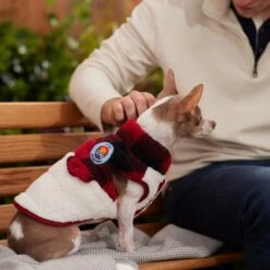 Frisco Mediumweight Red Plaid Insulated Dog & Cat Sherpa Coat 15 Frisco Mediumweight Red Plaid Insulated Dog & Cat Sherpa Coat -Blue Buffalo Shop 268320 PT8. AC SS1800 V1629836573