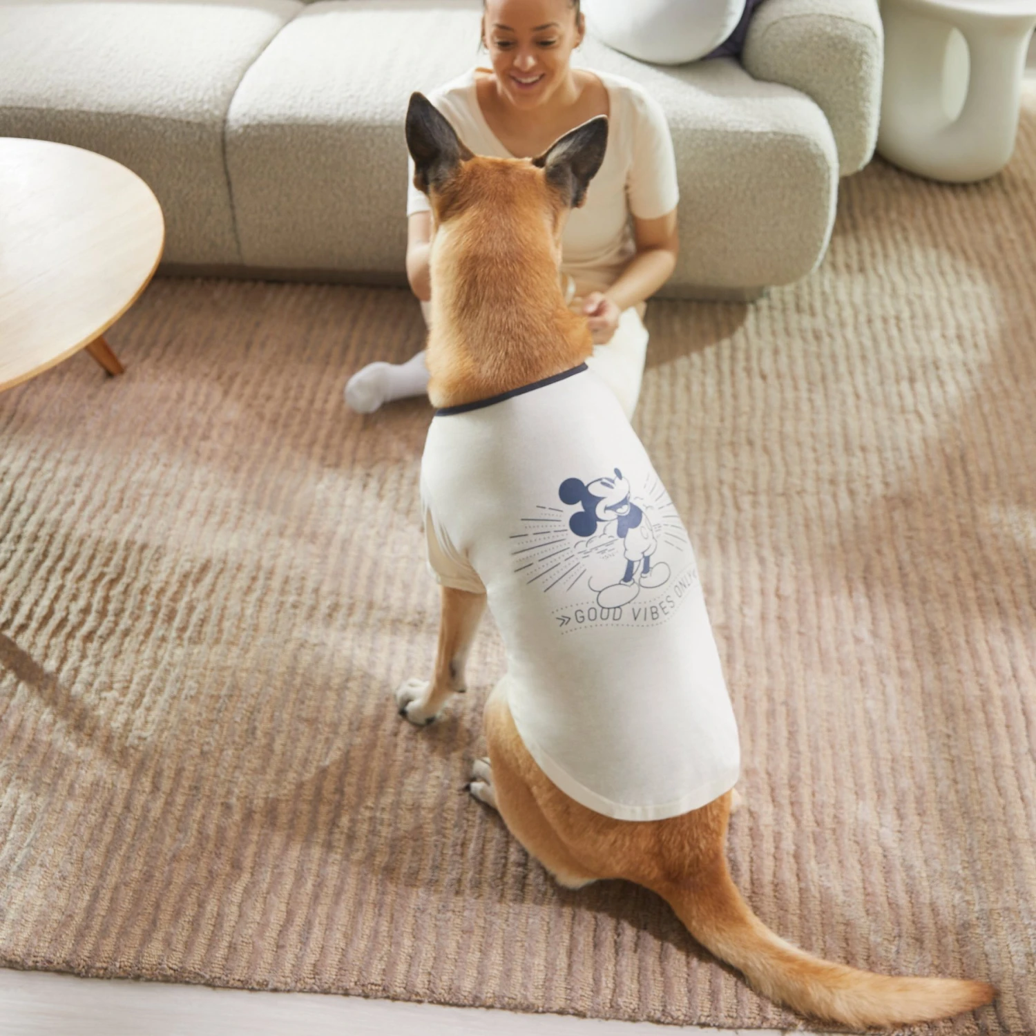 Disney Vintage Mickey Mouse Dog & Cat T-shirt 8 Disney Vintage Mickey Mouse Dog & Cat T-shirt - Image 6