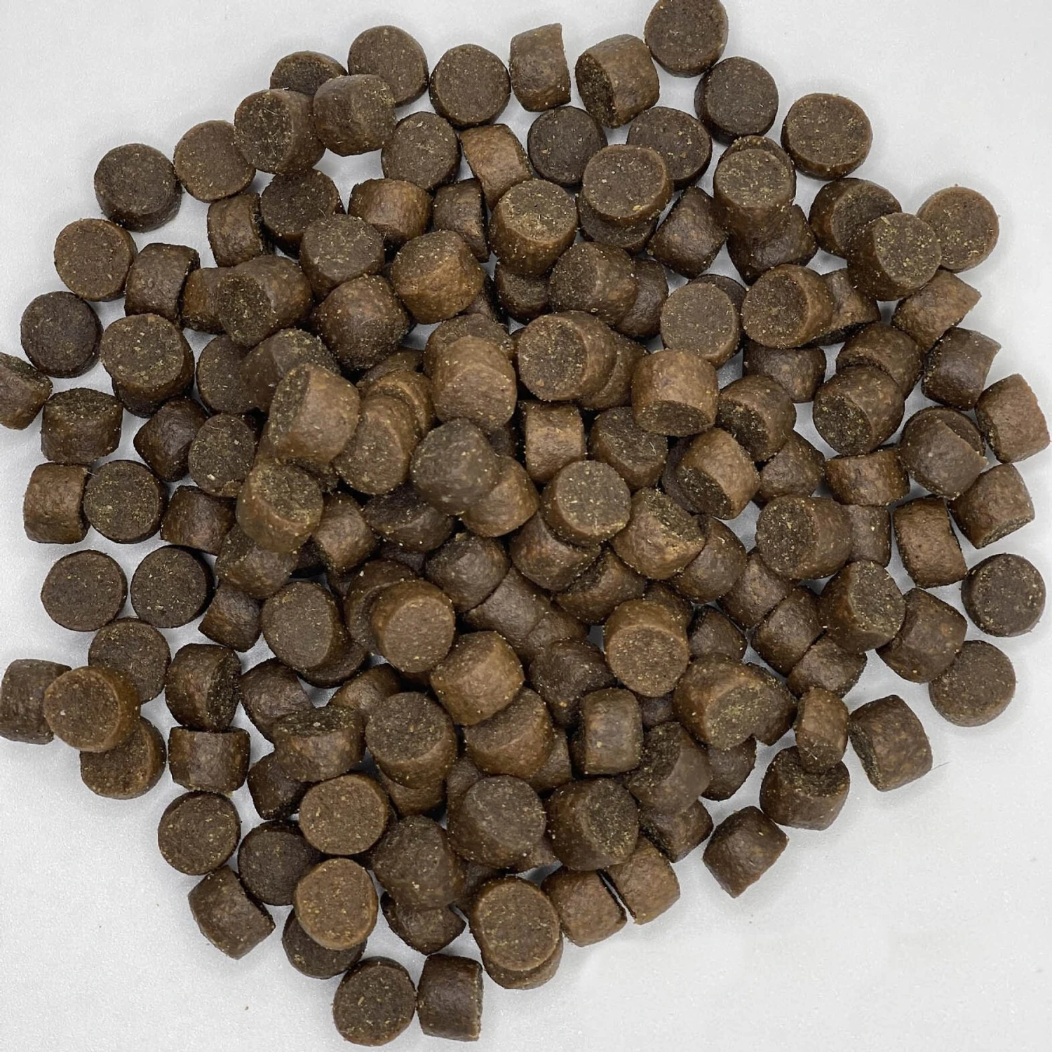 Team Dog Chicken Meal & Sweet Potato 26/20 Essential Blend Premium Dry Dog Food, 33-lb Bag 5 Team Dog Chicken Meal & Sweet Potato 26/20 Essential Blend Premium Dry Dog Food, 33-lb Bag - Image 3